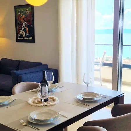 Lux Panorama Apartment *